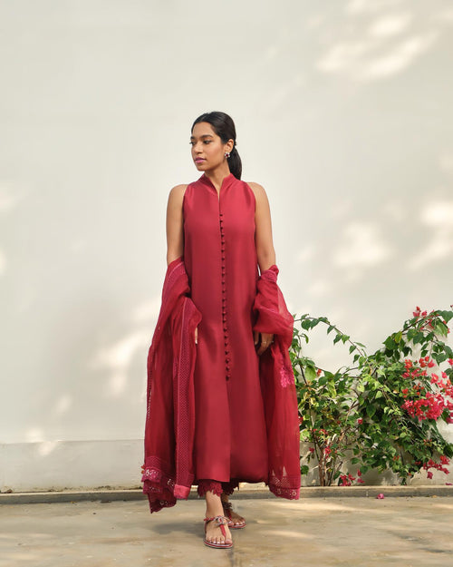 nadia khan dresses designs INTERVIEW with Nadia Khan || Event Planner & Couture Fashion Designer   Suzanne Dang