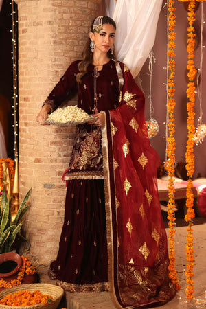 Luxury Formals Velvet '26 - 3 Piece Embroidered Velvet Suit | SFW2543-MRN