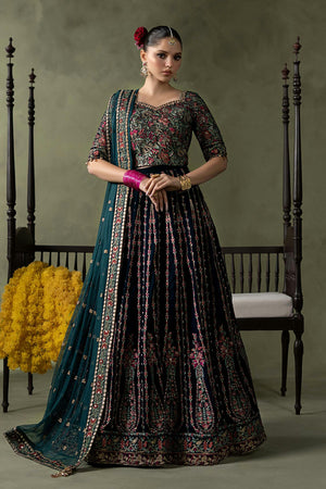Luxury Formals Velvet '26 - 3 Piece Embroidered Velvet Suit | SFW2602-TEL