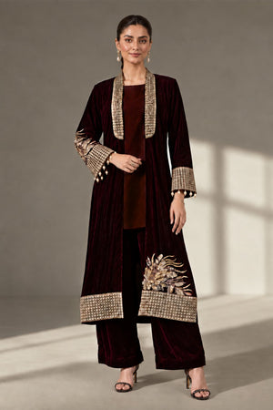 Luxury Formals Velvet '26 - 3 Piece Embroidered Velvet Suit | SFW2638-MRN
