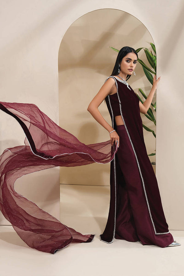 Farida Hasan Luxe Pret '22 -SLEEK N SILVER VELVET WITH WIDE LEGGED PANTS WITH POCKETS