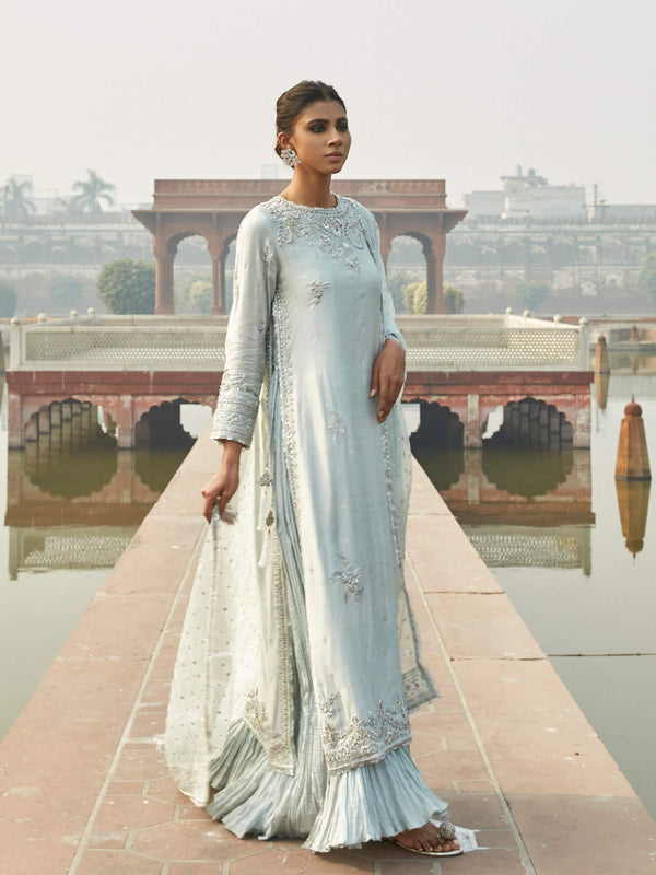 Misha Lakhani Bridal Couture - SIDE SLIT DRESS W/ CRUSHED INNER & DUPATTA