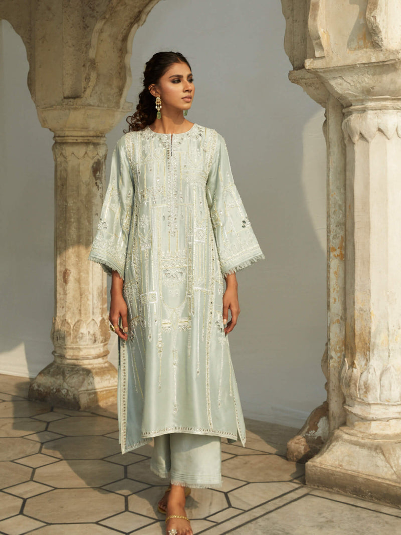 Misha Lakhani Bridal Couture -NIMR KURTI W/ SKINNY SHALWAR & DUPATTA –  Nainpreet - The Collective