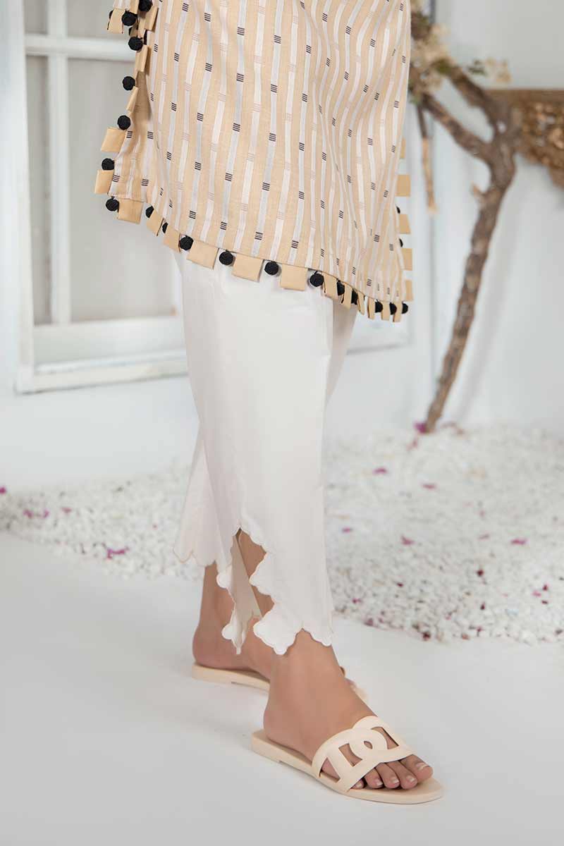 Cutwork and patchwork Trouser Designs /Latest Trending Capri and Straigh...  | Trouser designs, Pants design, Kapri designs