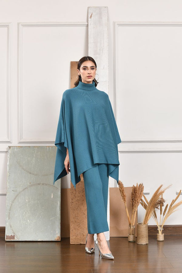 Hassal Autumn Winter -Lily Knitted Cape Teal Separates